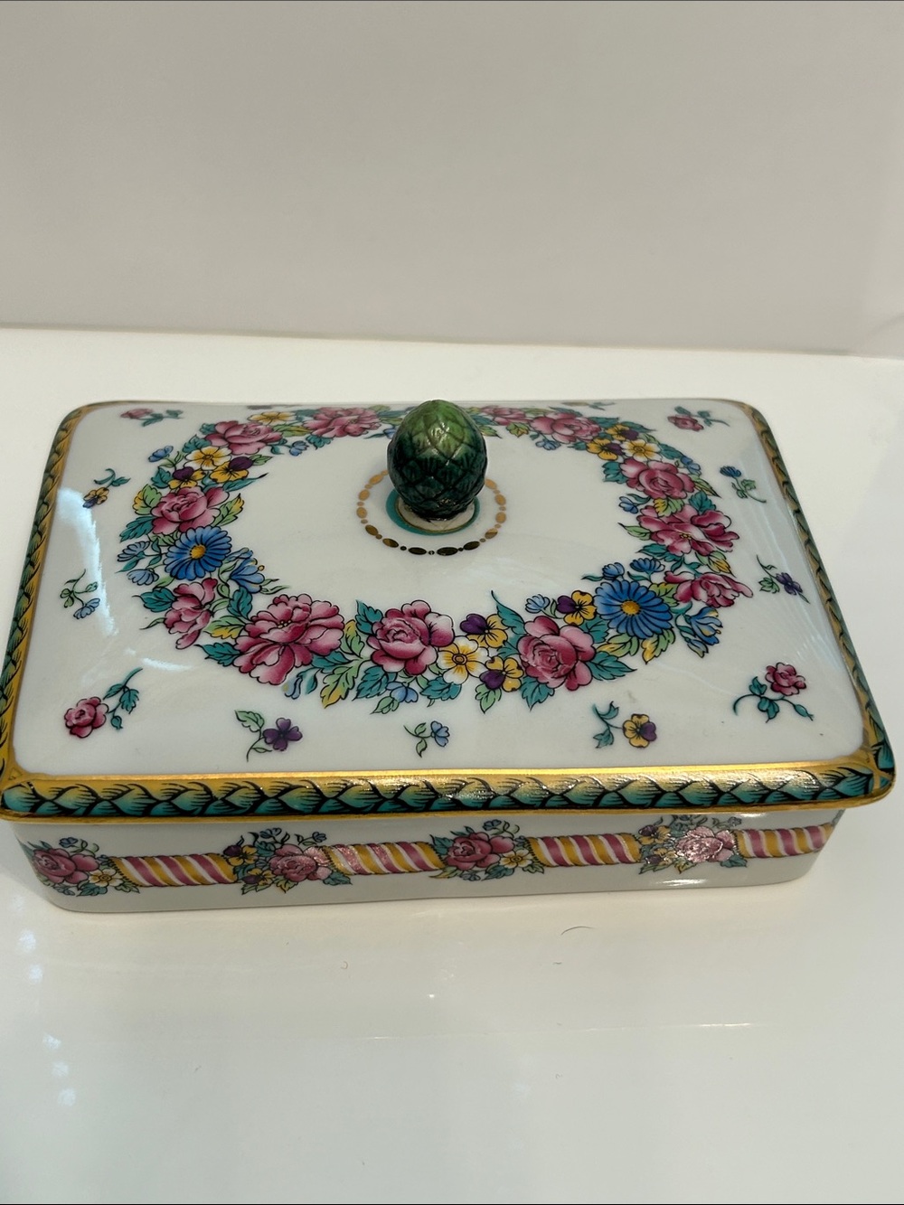 Vintage Horchow Japan Porcelain Divided Playing Card Holder w/Green Acorn finial